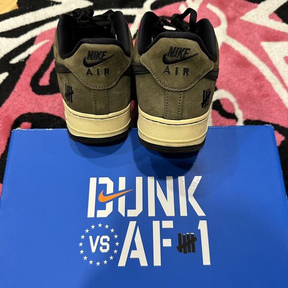 Nike x Undefeated Air Force 1 – Green – Size 11 – Used with Box - Picture 6 of 10